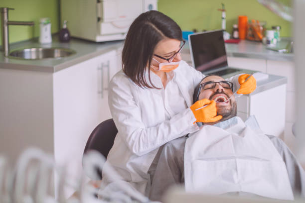 Best Emergency Tooth Extraction in Maple Heights, OH
